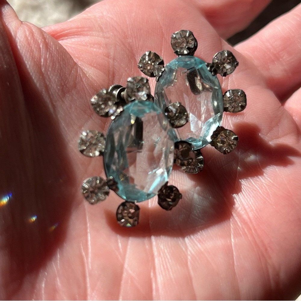 Antique Art deco Sterling Silver oversized pale blue quartz Screw back earrings - Picture 14 of 15